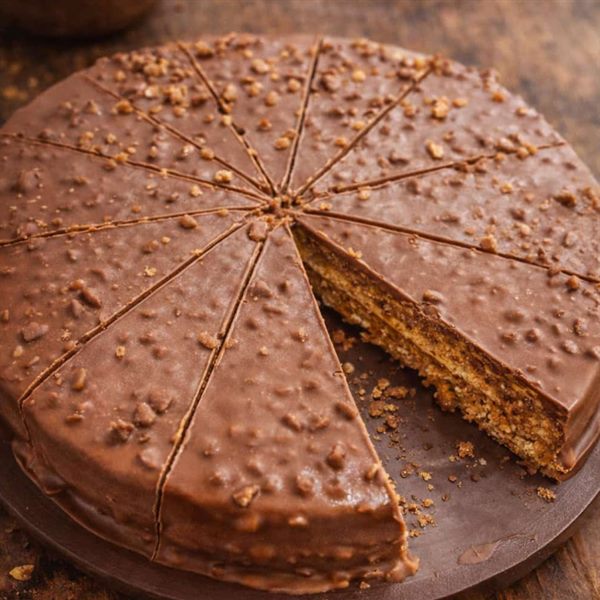 Porción de tarta crocanti
